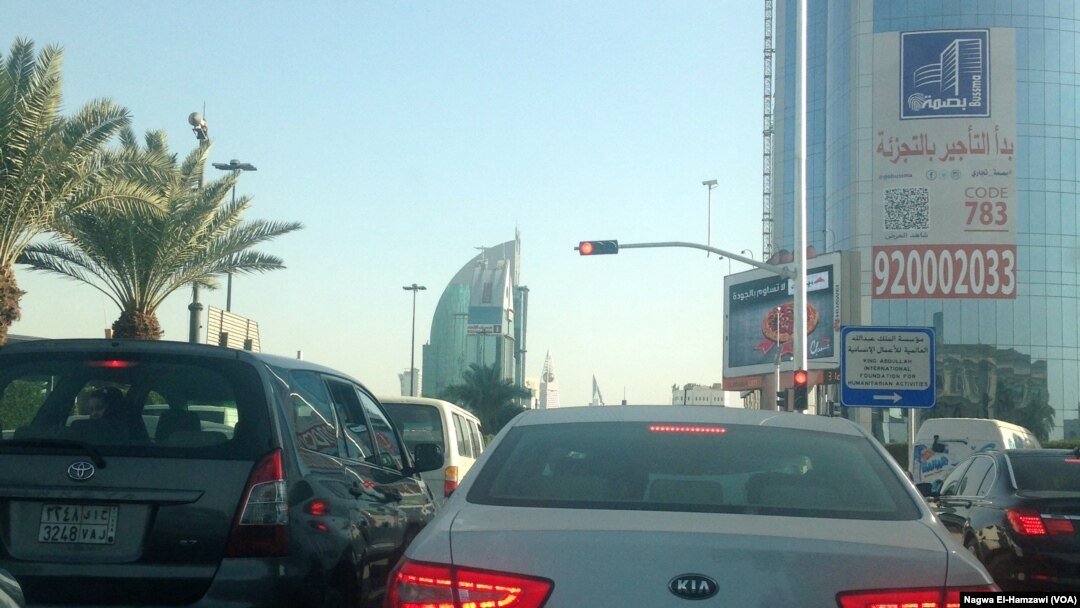 In part due to heavy traffic in Riyadh, the government is building a metro-line and new roads that will need laborers for years to come, Jan. 25, 2016.
