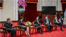 台洪斷交之際捷克議長率團挺台暗指難與北京發展良好關係