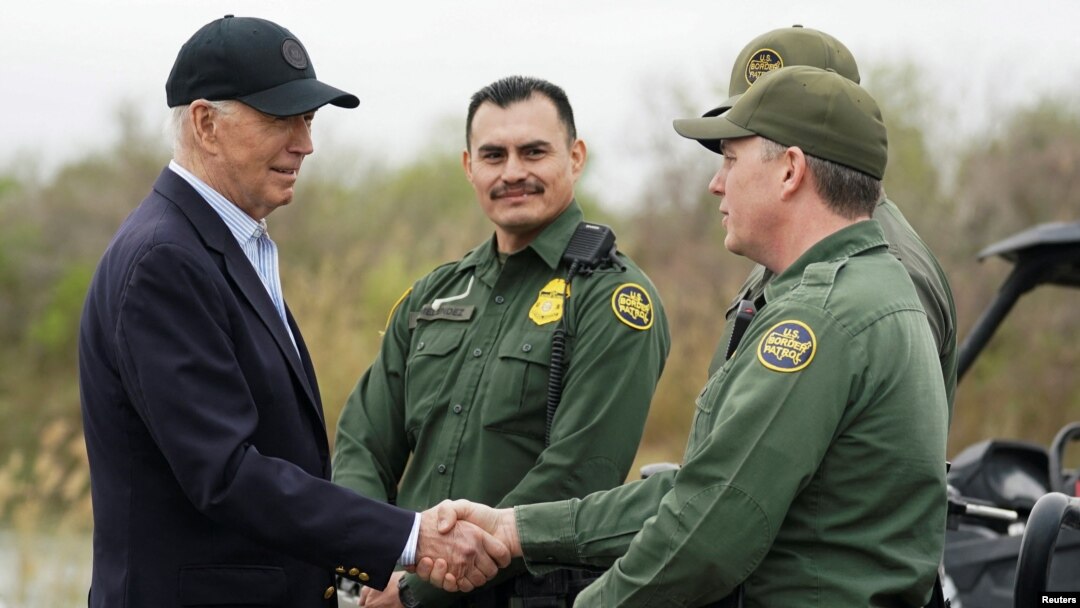 U.S. President Joe Biden greets members of the U.S. Border Patrol at the U.S.-Mexico border in Brownsville, a city in the U.S. state of Texas, Feb. 29, 2024. 