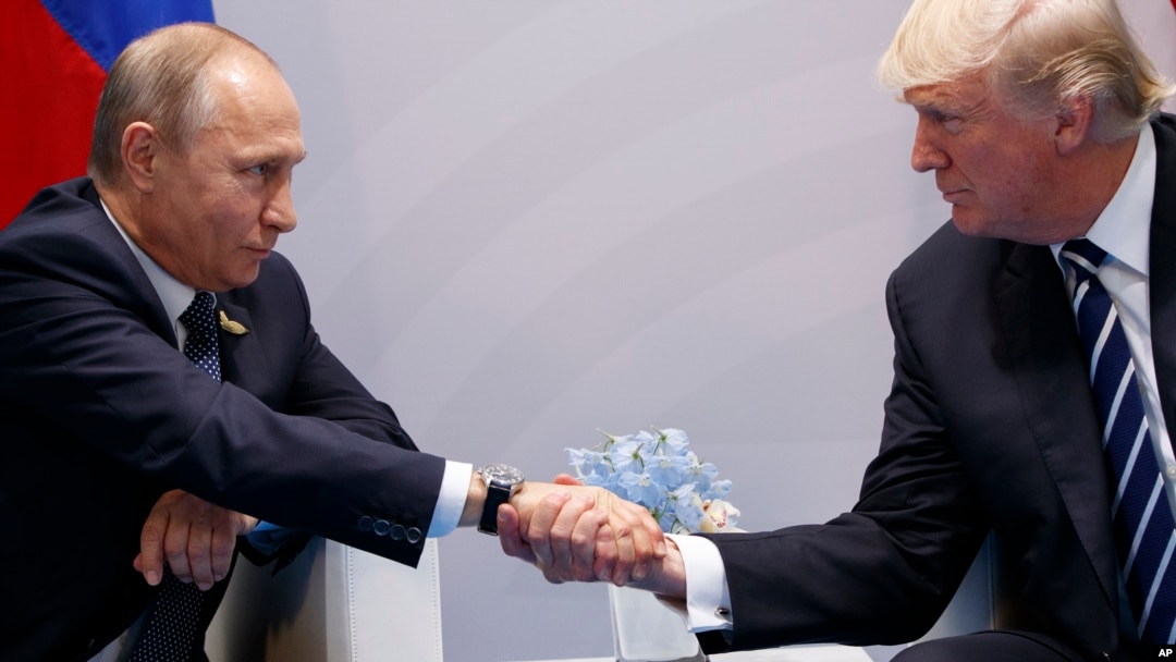 La multimillonaria demanda contra Rusia y la campaña de Trump fue presentada en una corte del distrito federal de Manhattan este 20 de abril de 2018. 