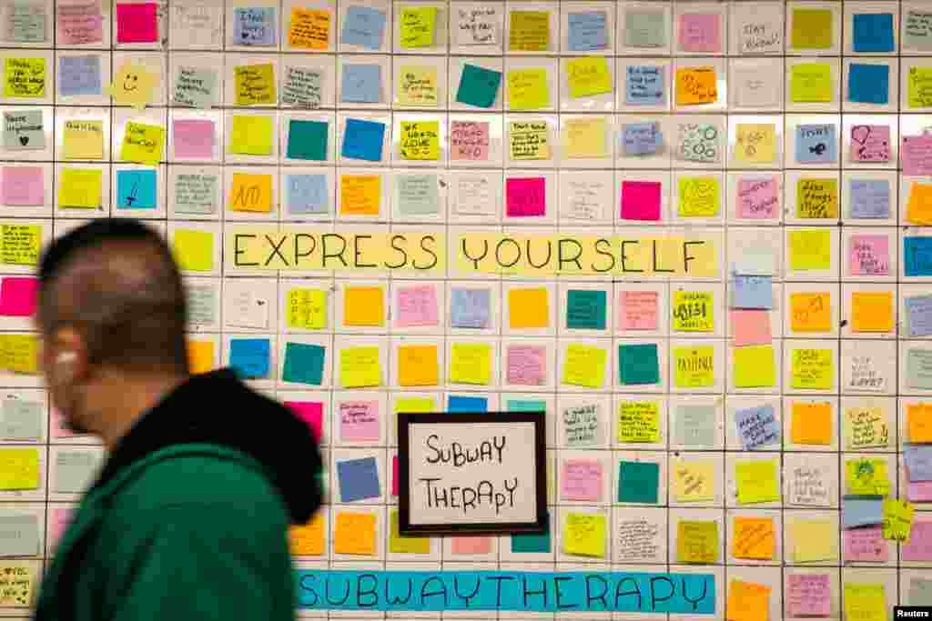 Messages written on Post-it notes are displayed at the Union Square subway station in New York City, Nov. 7, 2018.