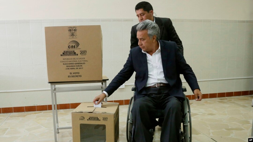 Para rastrear los fondos irregulares Ecuador ha pedido información a 11 países, entre ellos China, Panamá y España.