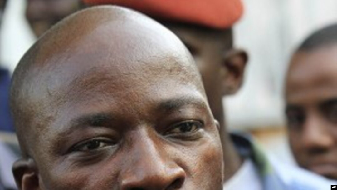 Charles Ble Goude, recently named as the minister of youth and employment in Ivory Coast President Laurent Gbagbo's government, speaks at a news conference in Abidjan, 14 Dec 2010