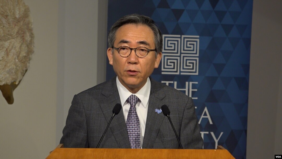 조태열 한국 외교부 장관이 25일 미국 뉴욕에서 열린 납북 피해자의 조속한 생환을 촉구하는 행사에서 연설하고 있다.