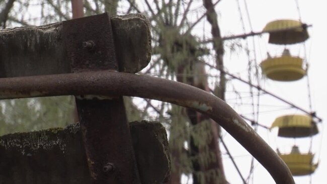 Thirty Years On, Chernobyl Evacuees Yearn to Return to ‘Death Zone’
