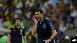 ARCHIVO - Medios locales informaron en enero que Scaloni había acordado seguir como entrenador al menos hasta el final de la Copa América, que se celebrará del 20 de junio al 14 de julio en Estados Unidos.