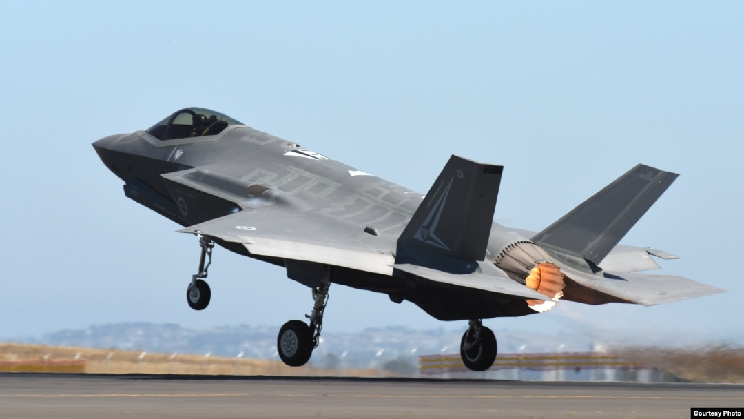 資料照：美國空軍一架F-35戰機2017年3月3日在澳洲參加飛行表演。 （美國空軍照片）