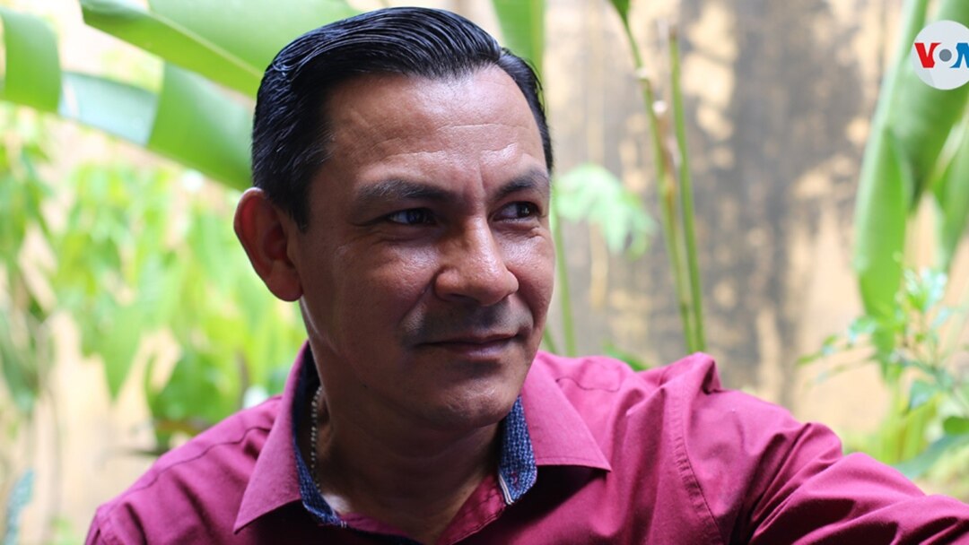 El profesor de periodismo nicaragüense Salomón Manzanares. Foto Houston Castillo, VOA.