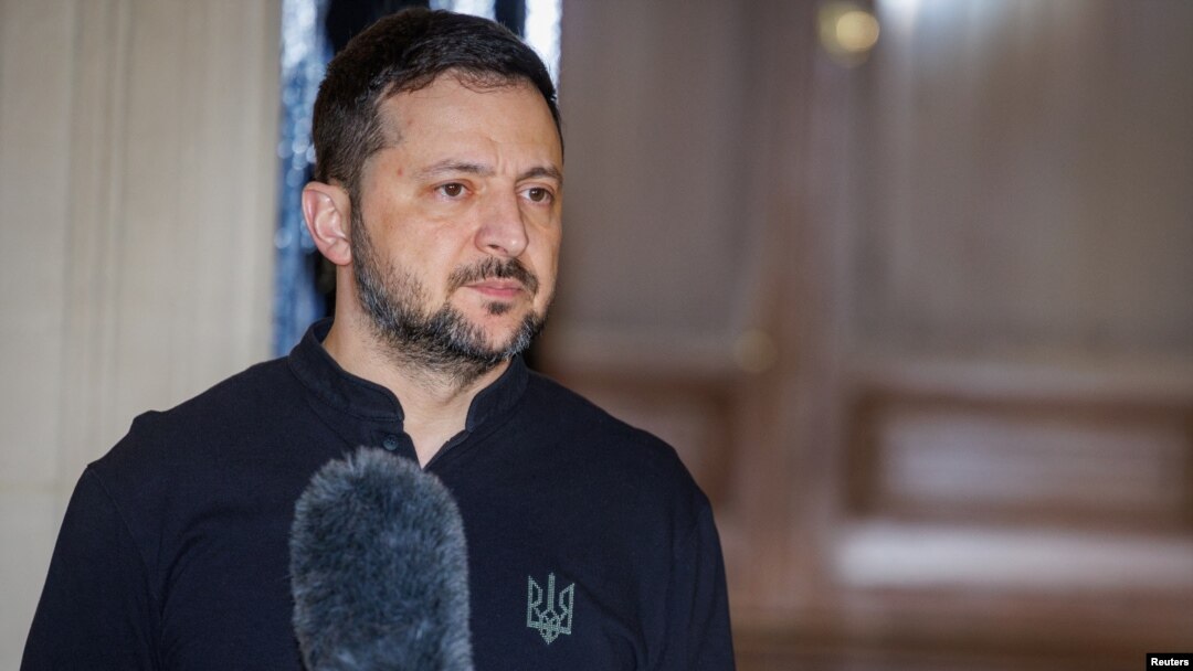 Zelenski, Rusya’yı müzakere masasına oturtmak için uluslararası toplumun baskı yapması gerektiğini söyledi.
